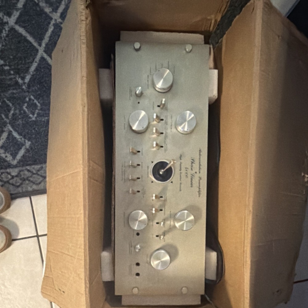 Phase Linear 4000 Autocorrelation Preamplifier High Fidelity Control Console