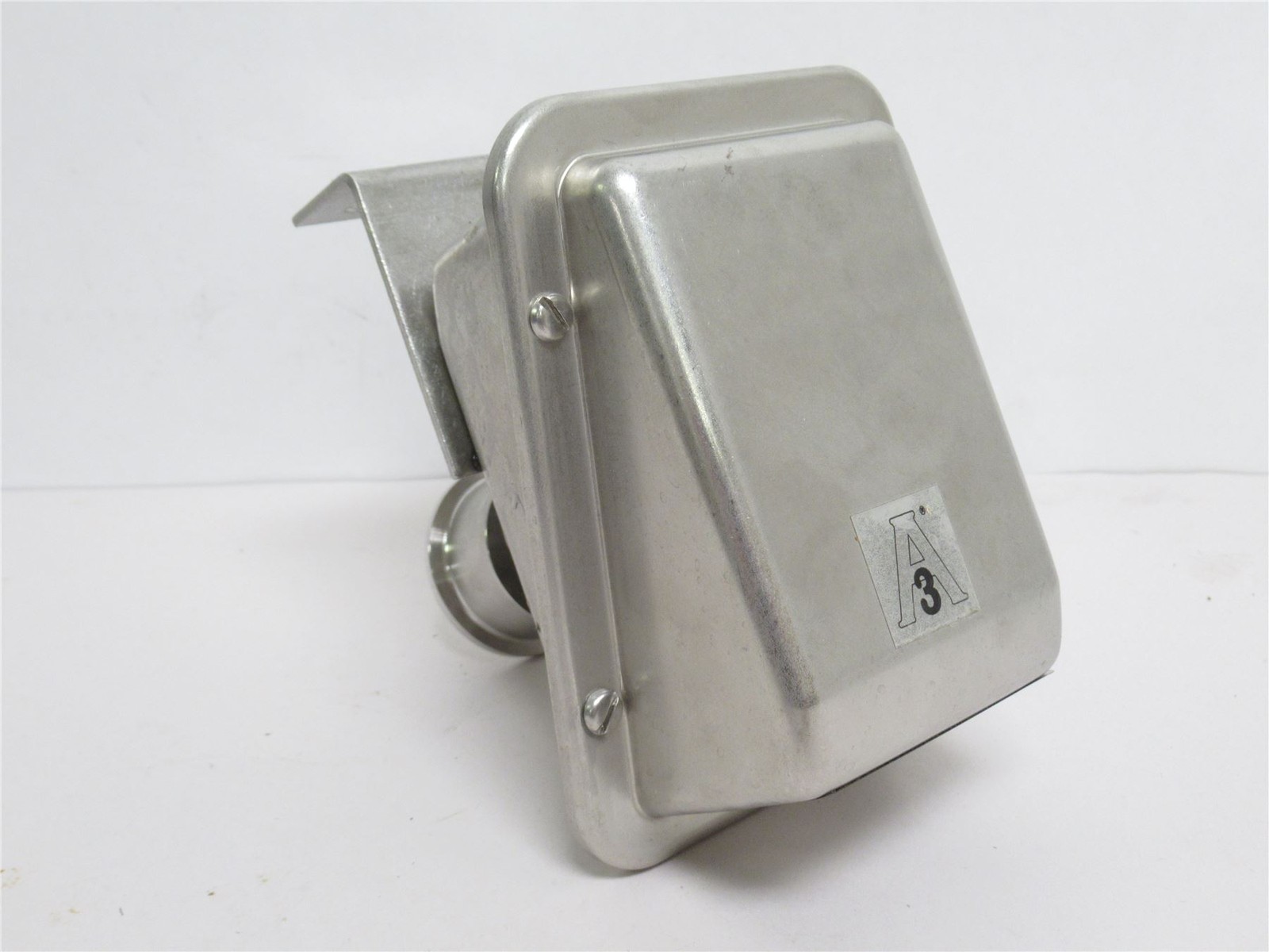 231621 New-No Box; Ashcroft GPDN4GGB25 Pressure Switch; 15PSI; 1-3/4" Clamp