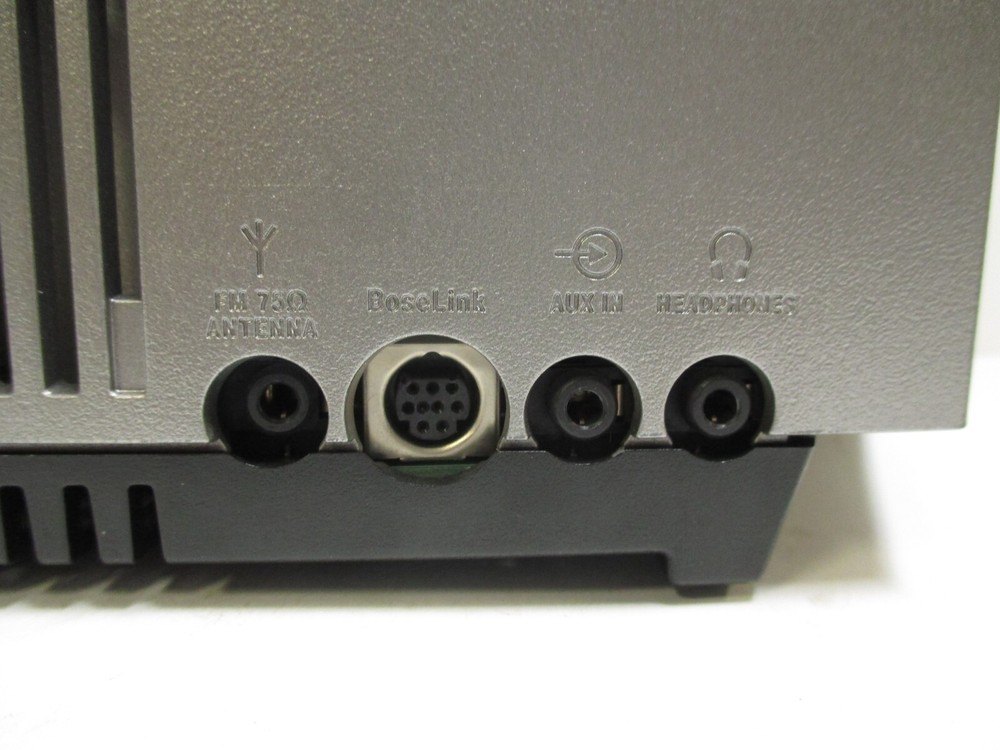 Bose Wave Music System silver w/ Remote control test working