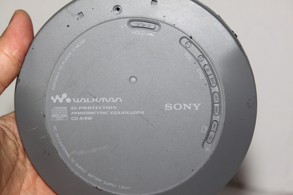 Sony D-NE730 MP3 Atrac CD Player