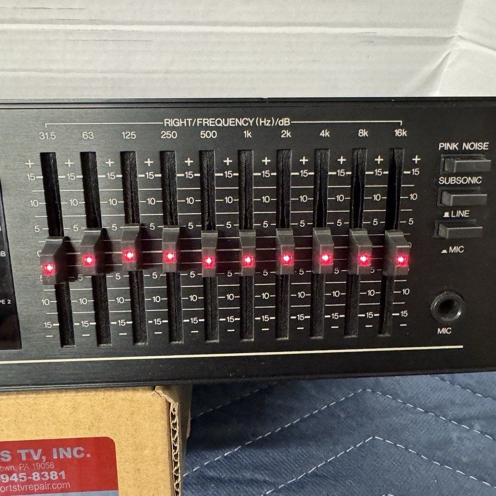 BSR EQ-3000 10-BAND STEREO FREQUENCY EQUALIZER / SPECTRUM ANALYZER - SERVICED