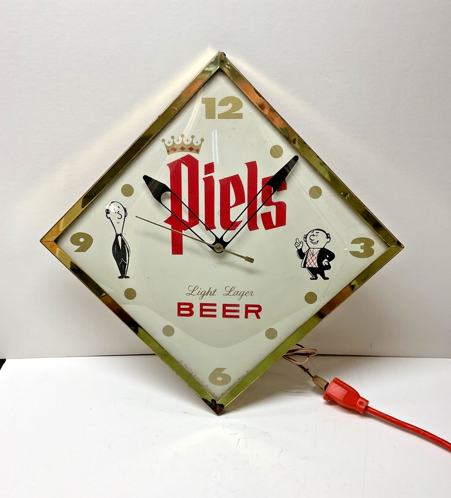 Vintage PIELS Light Lager Beer Clock