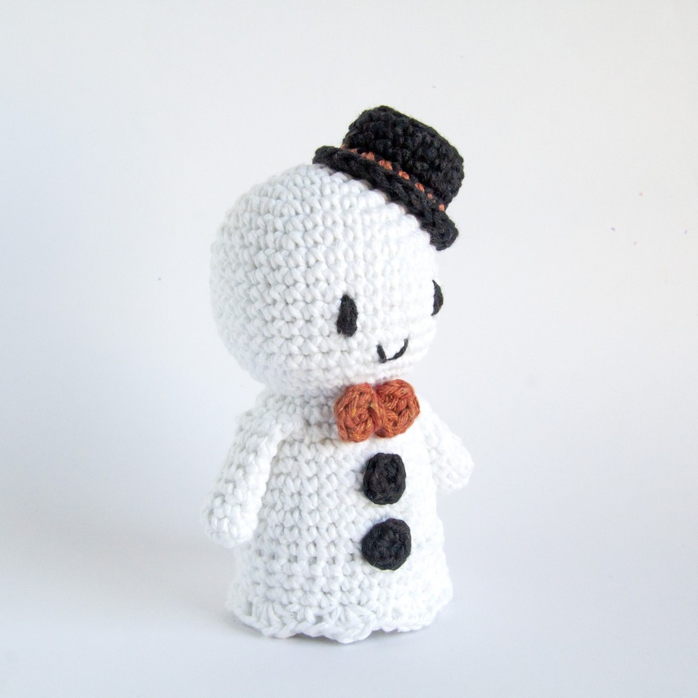Hoooked DIY Crochet Kit Ghost Boo PAK362