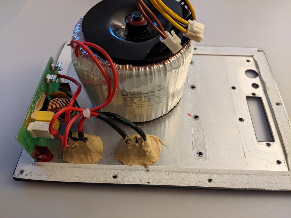Toroidal Transformer C04-0133R3 Mounted On Back Panel Klipsch iFi. Tested.