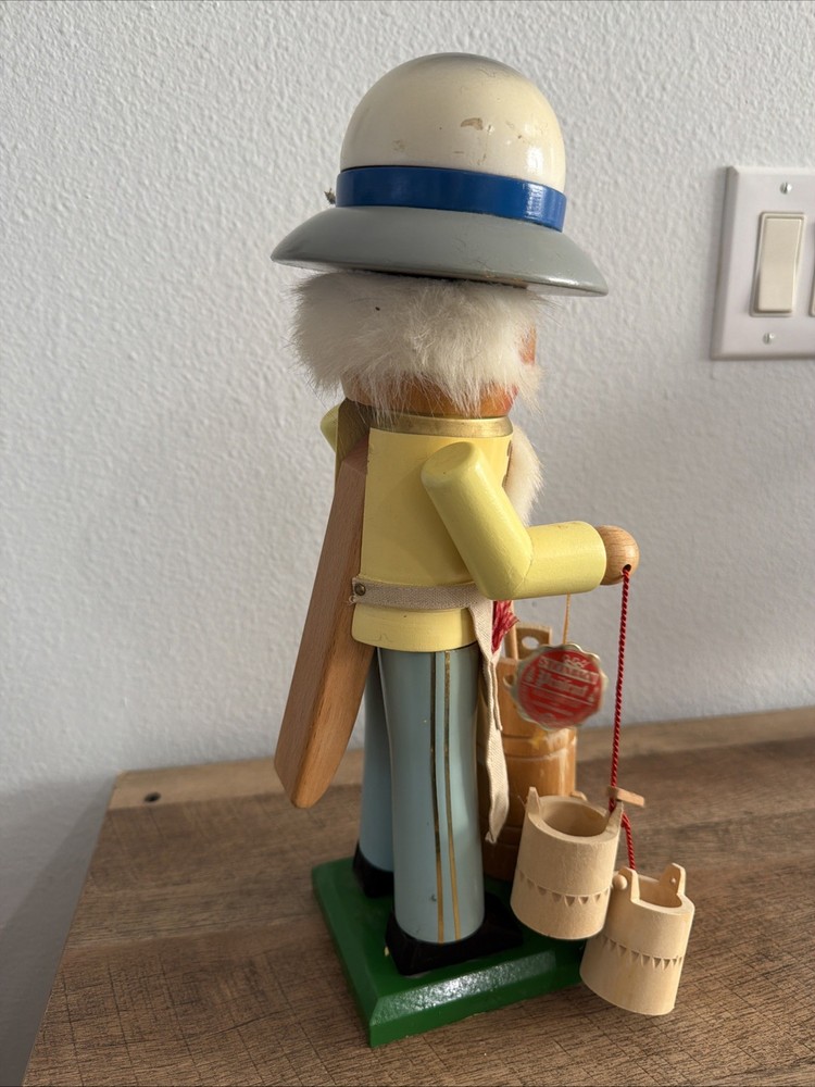 Steinbach - Dairy Farmer - 15" German Christmas Nutcracker No Box
