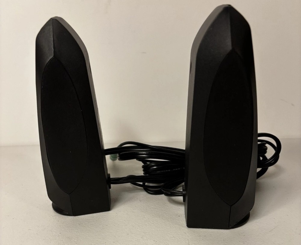 Logitech S120 Desktop Speaker System - Black