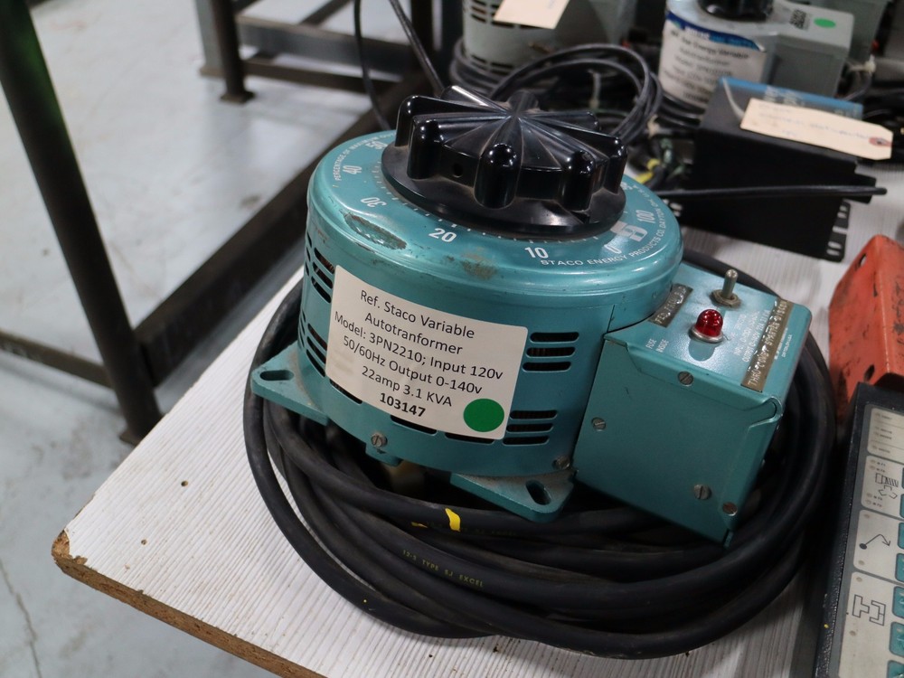 Staco Variable Autotransformer - Type 3PN2210