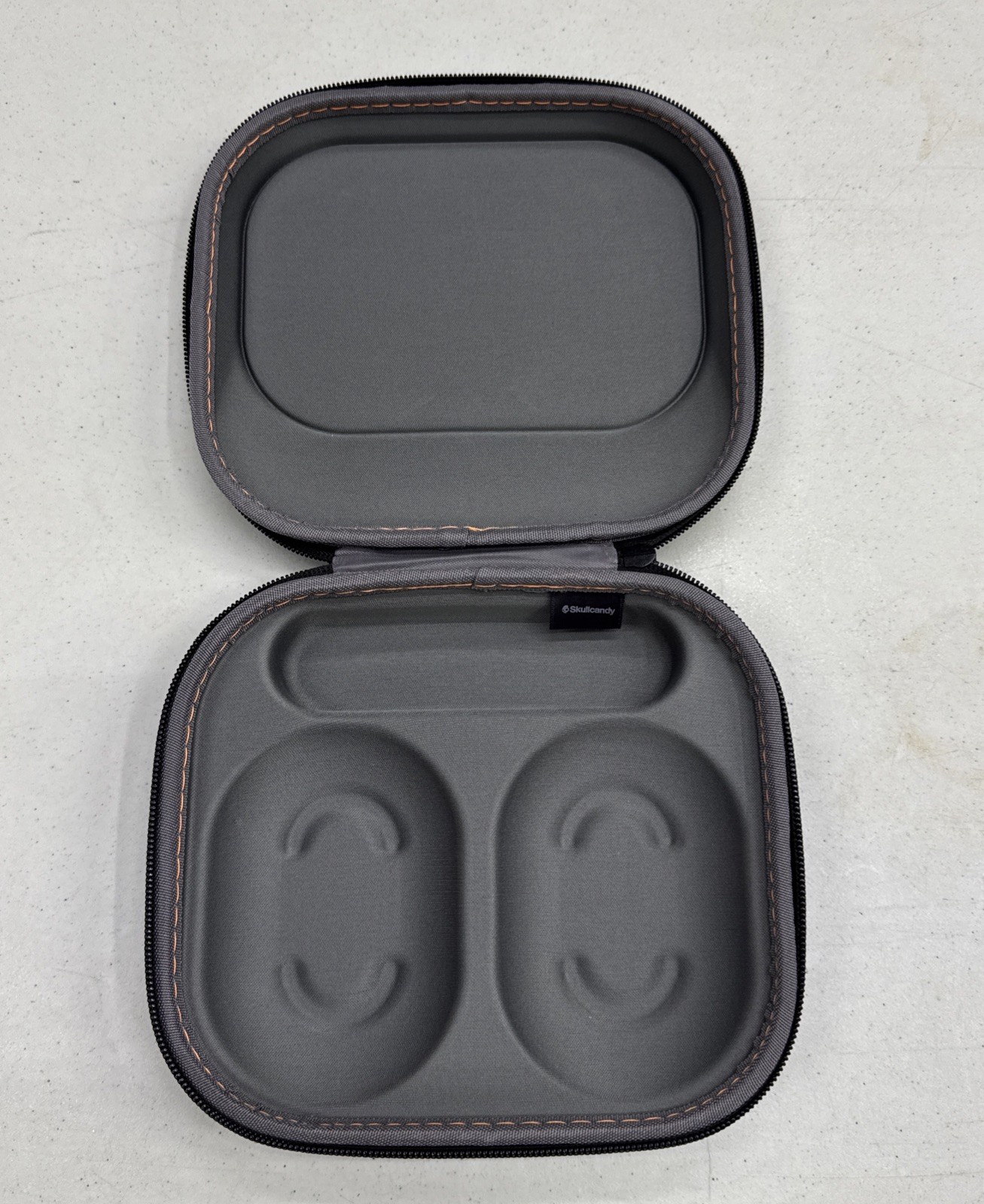 Skullcandy Kilo Carrying Case - Case Only - Black