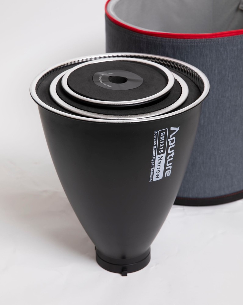 Aputure 600d Reflector Kit Wide, Medium and Narrow with case