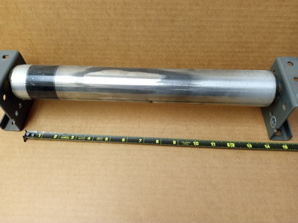 18" x 4" Long Knapp Gravity Feed Conveyor (Roller Table) Roller Assembly