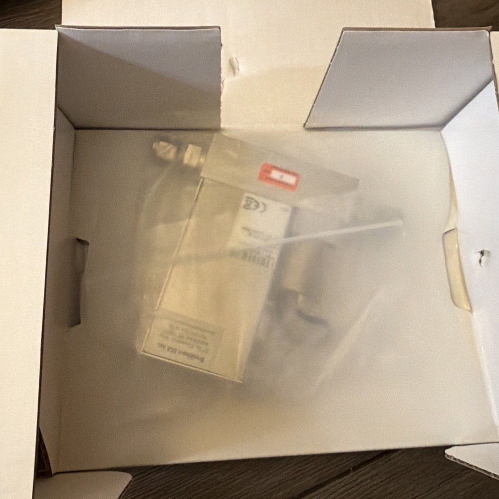 Bronkhorst Mass Flow Controller - 5 slm - Kalrez seals