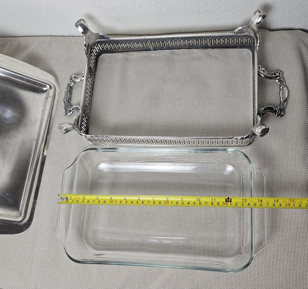 Vintage Oneida Silver Plated Pyrex Casserole Dish Holder Footed Serving Stand