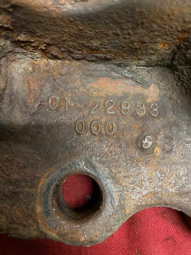 Caterpillar engine mount 01-22933-000 CAT