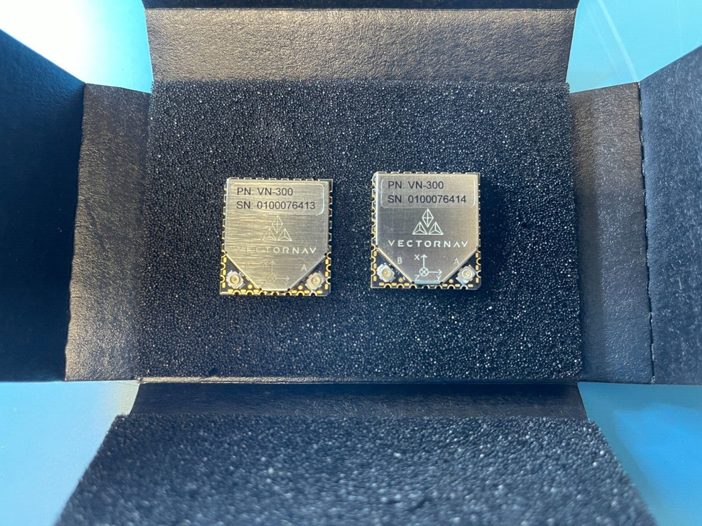VN-300-SMD (HIGH PERFORMANCE DUAL ANTENNA)