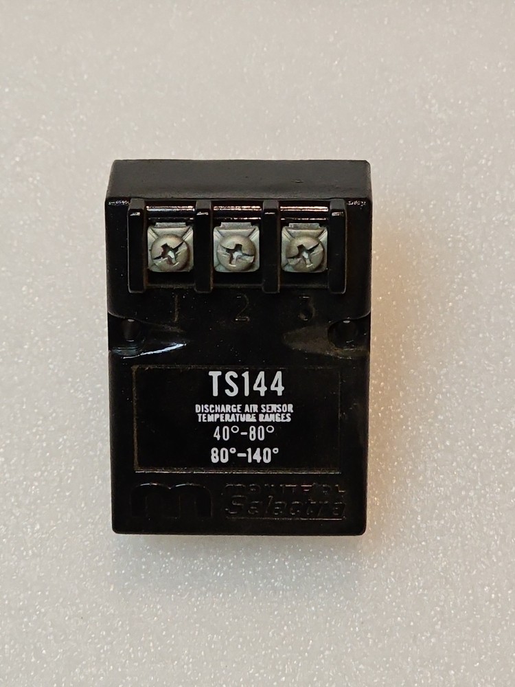 MAXITROL Selectra TS144 Discharge Air Sensor 40F-80F/80F-140F