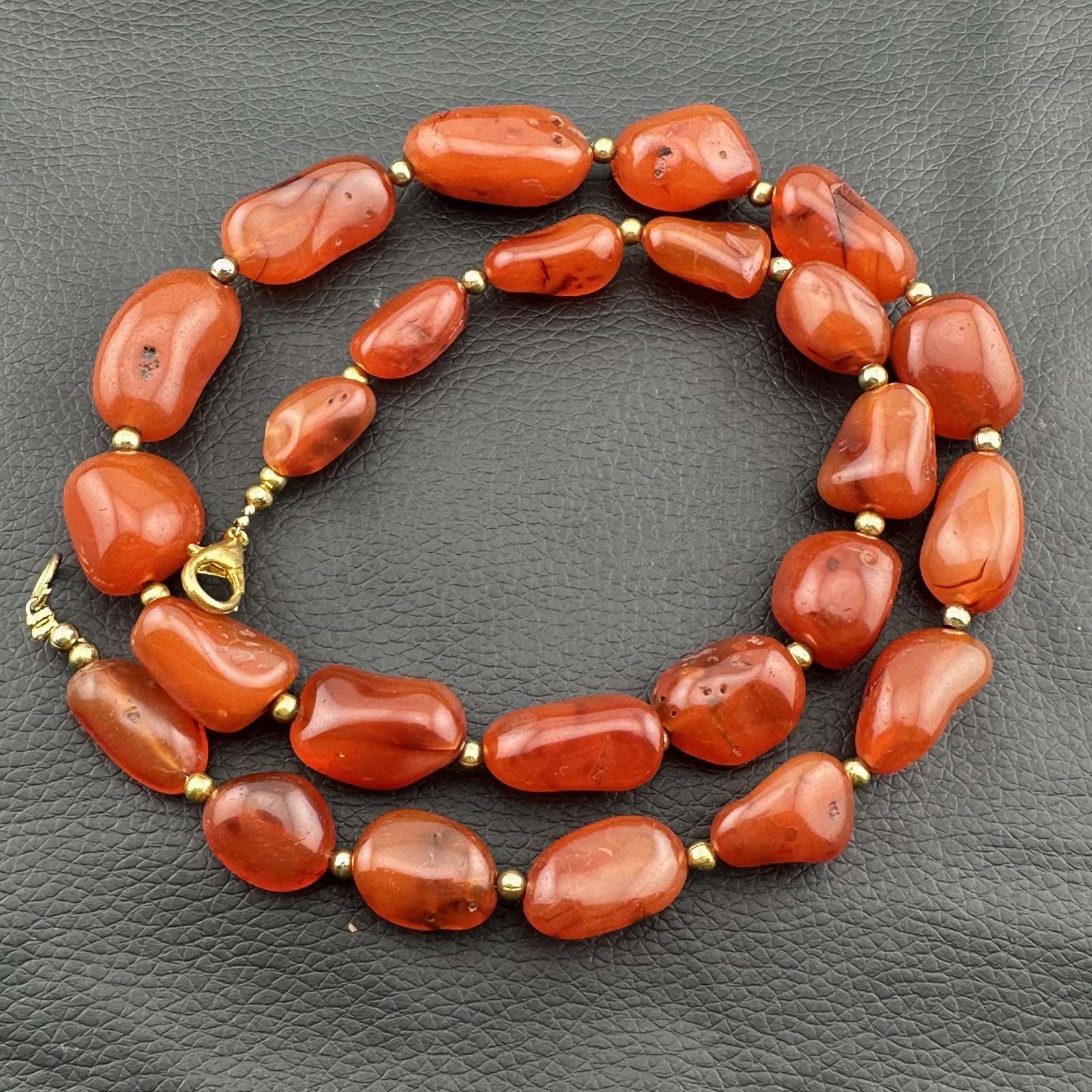 Vintage Himalayan Tibetan Carnelian Agate Tumbled Shape Necklace
