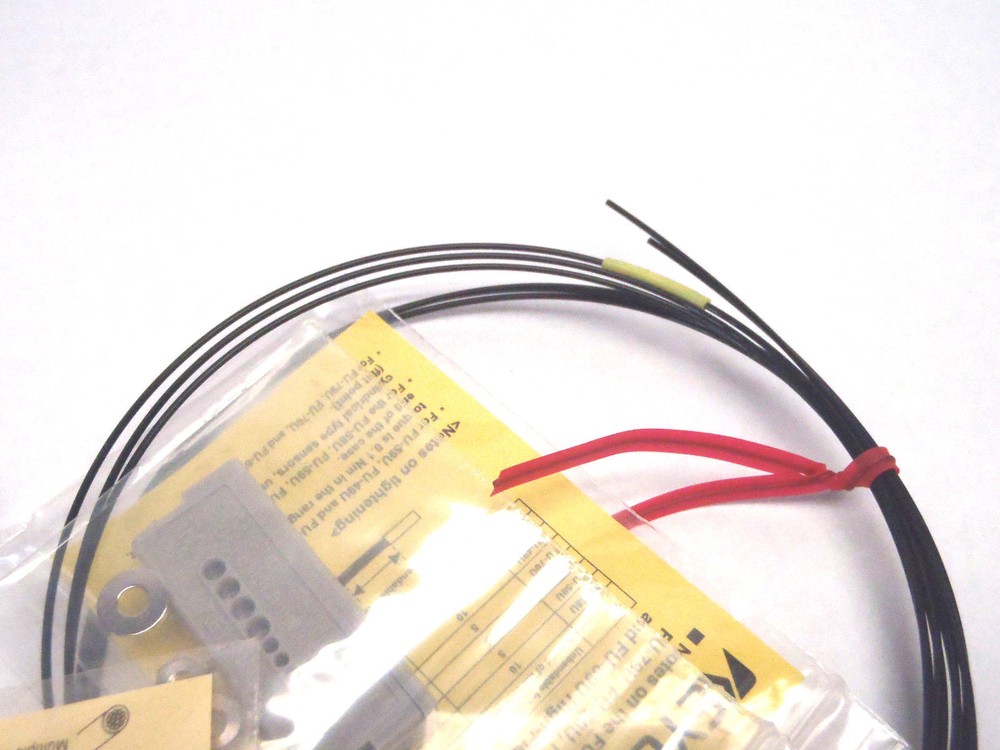 KEYENCE FU-69U Fiber Optic Sensor Cable