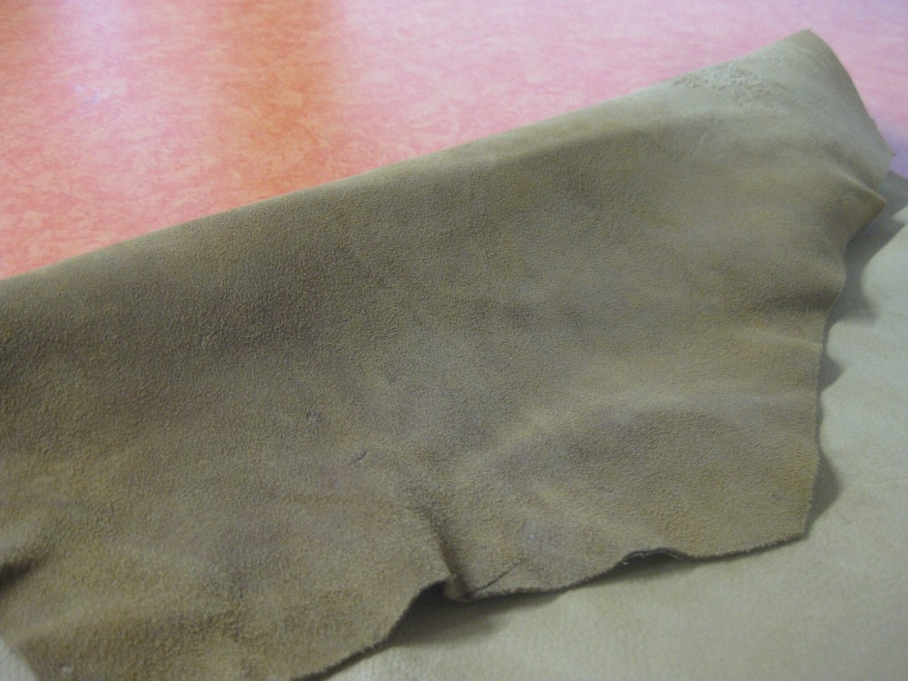 Nubuck Deer Leather #0018011 Row 145
