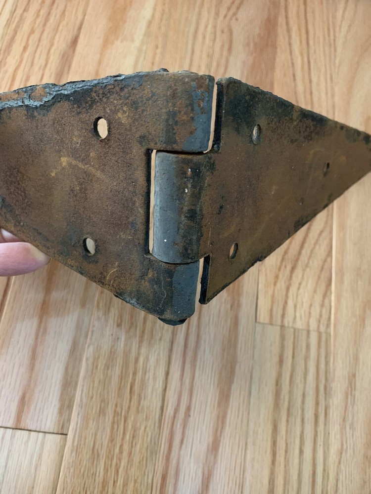 ANTIQUE CAST IRON 20.5" BARN DOOR STRAP HINGE LONG