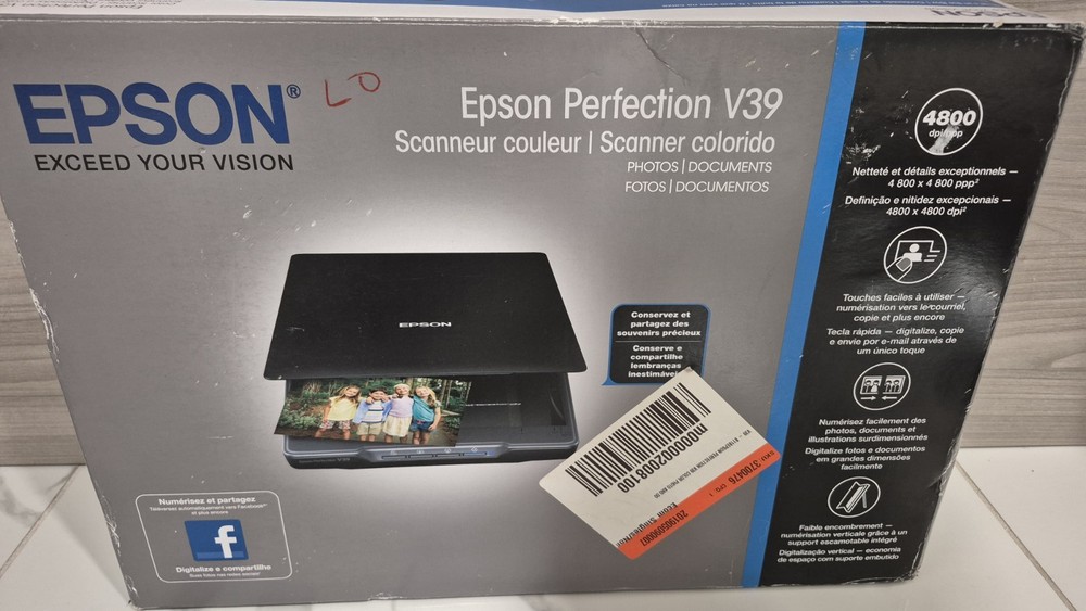 Epson Perfection V39 Flatbed Scanner - Black TESTED - WORKS!