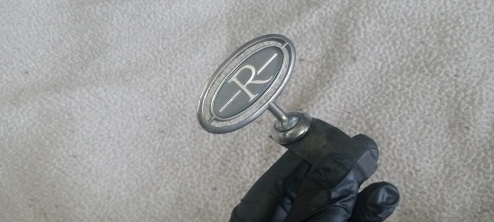 "Riviera" *Hood* **Ornament**