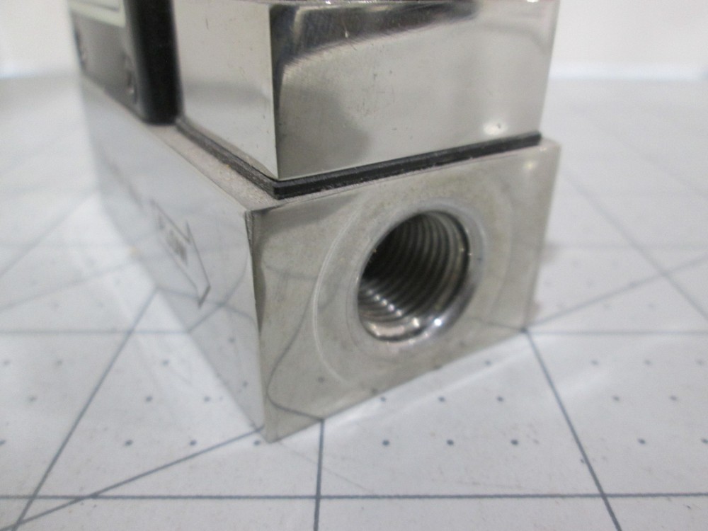 Unit, UFC-1000, Mass Flow Controller, 10%PH3/Ar, 500 SCCM, Used