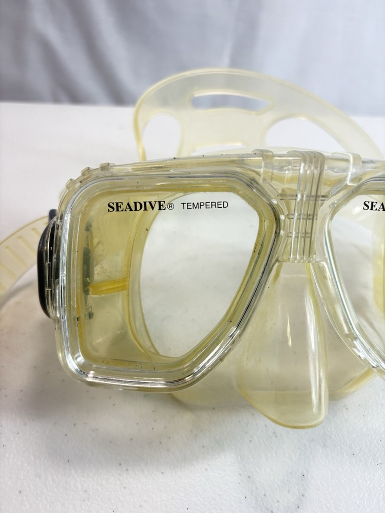 Aqualung Impulse 2 Flex Dive Snorkel Black/green & Seadive Goggles Bundle