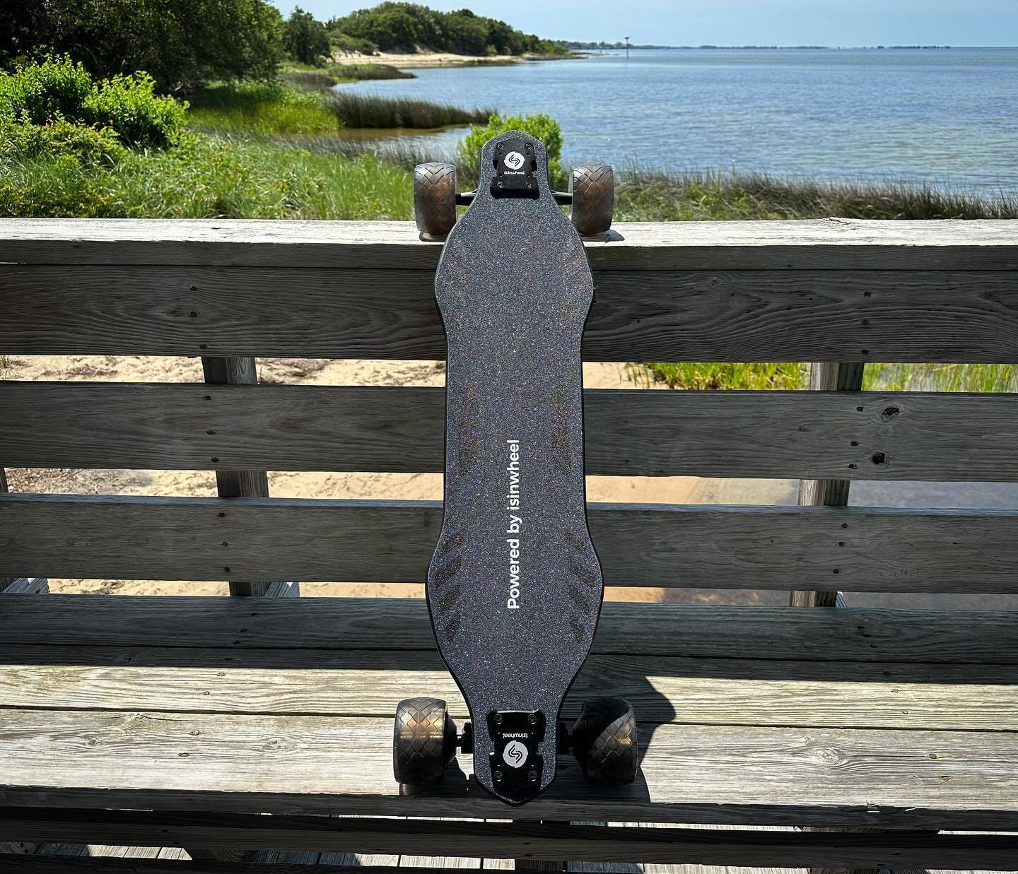 Electric Skateboard for Adults ＆Teens Longboard with Removable Battery & Remote