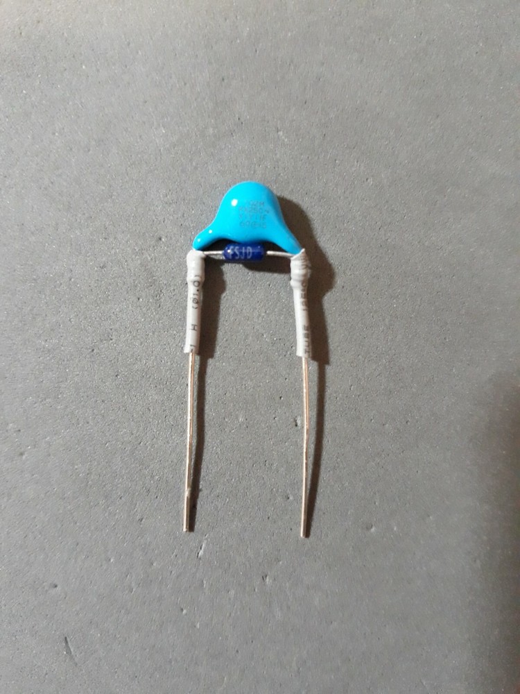 TREBLE BLEED KING Blue Devil Special  1nF Ceramic cap, 100K Blue Devil MF res