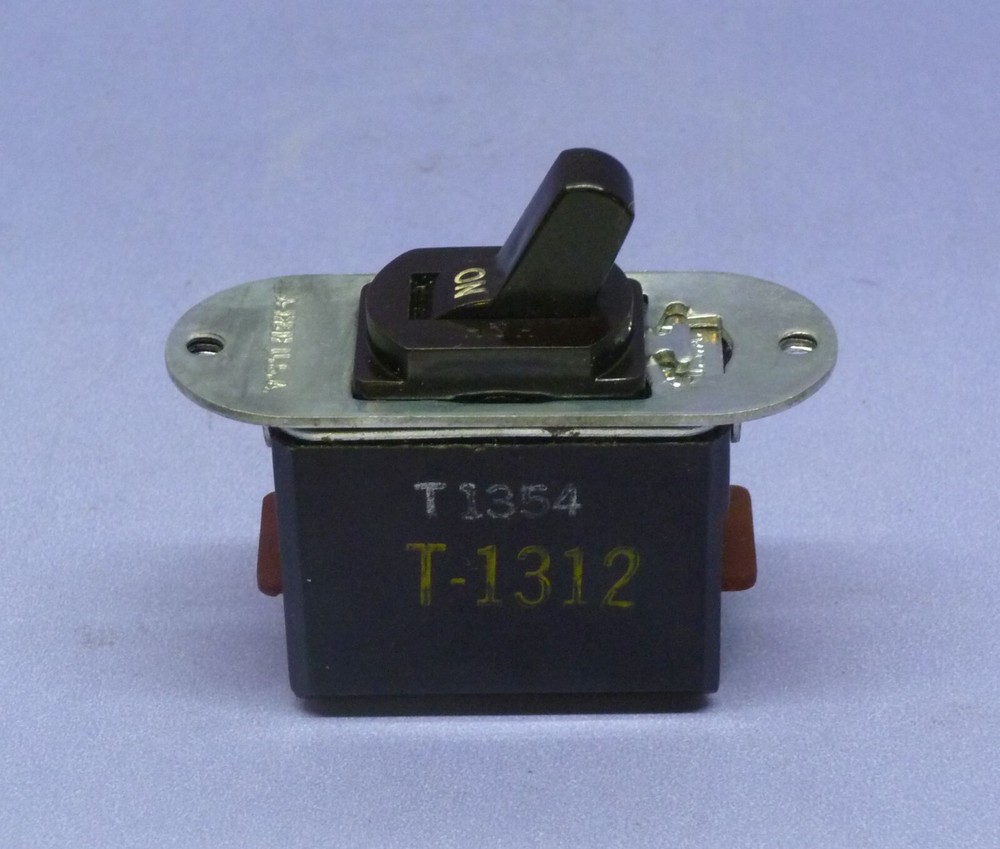 Vintage Despard Interchangeable Toggle Panel Switch, Double-Pole DPST, Brown H&H