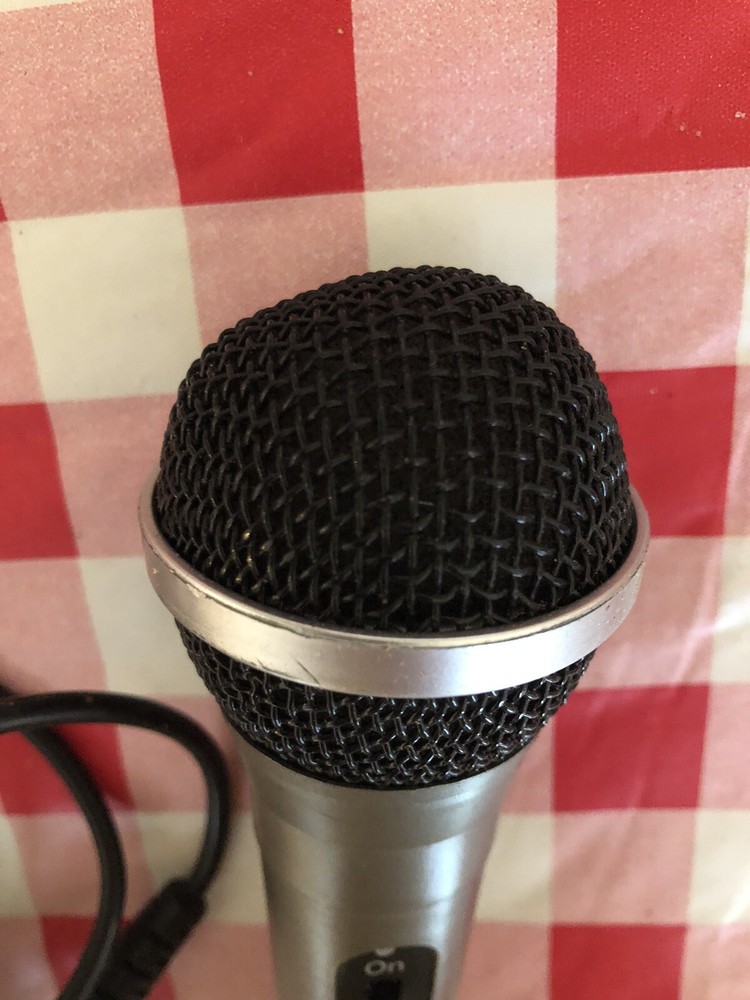 Wired microphone