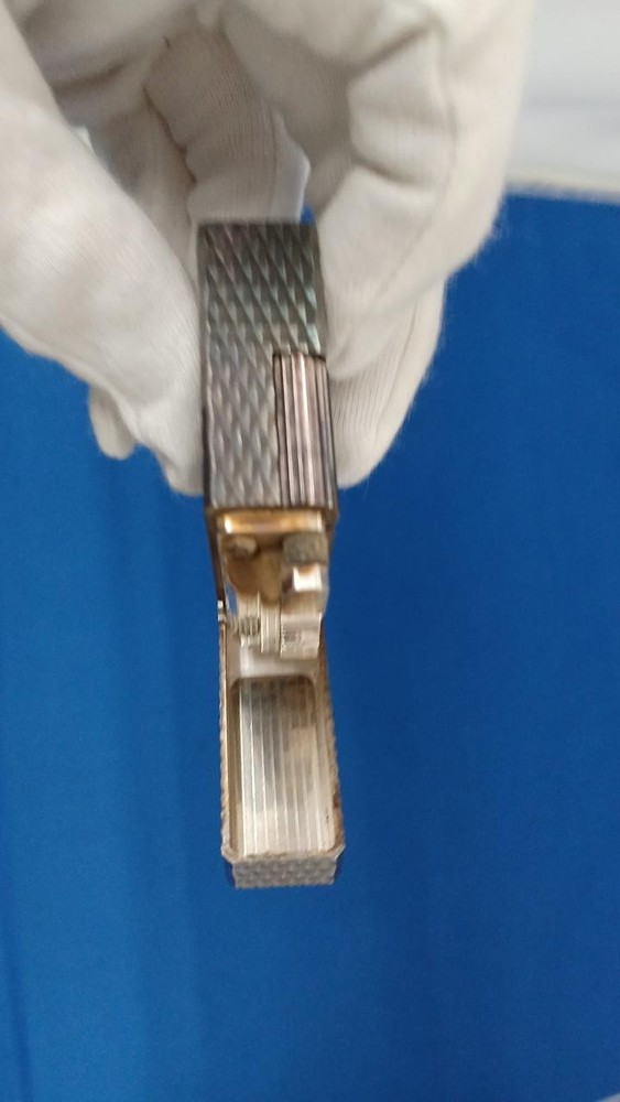 Dupont Diamond Pattern Gas Lighter Used