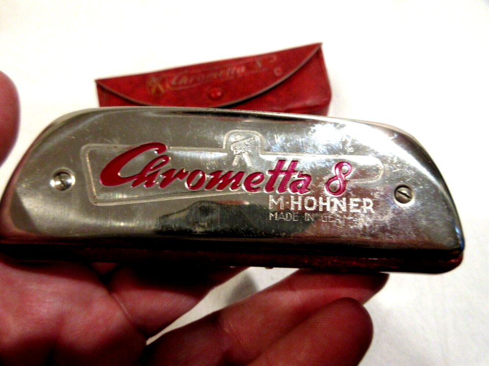 Vintage Hohner Chrometta 8 Harmonica w/Original Case Key C