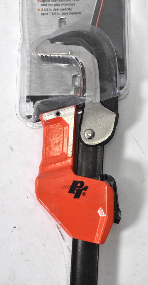 Performance Tool Automatic Adjustable Pipe Wrench Hardware Tool Red W2149