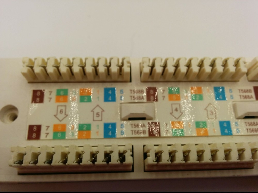 12 PORT VERTICAL CAT5e PATCH PANEL, T568A T568B