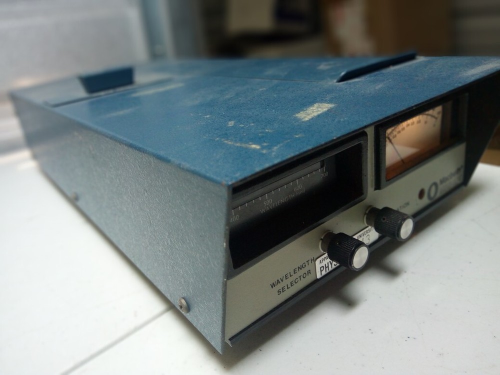 MacBeth MSS-100 Student Spectrophotometer 120V Vintage