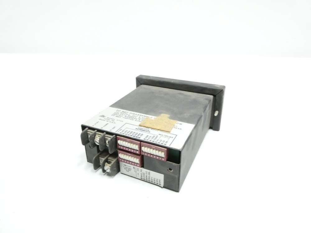 Red Lion DT3D Tachometer Display