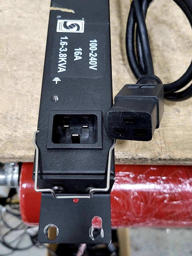 RARITAN PX2-1486C Rack Power Distribution Unit