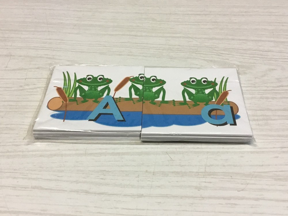 FROGS ON A LOG - Uppercase Lowercase Match - Teaching Supplies READING