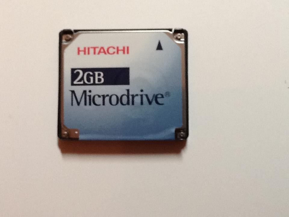 Hitachi 2 GB MD2GBBP Pexagon Microdrive CF+Type II HMS360402D5CF00 (08K2531)