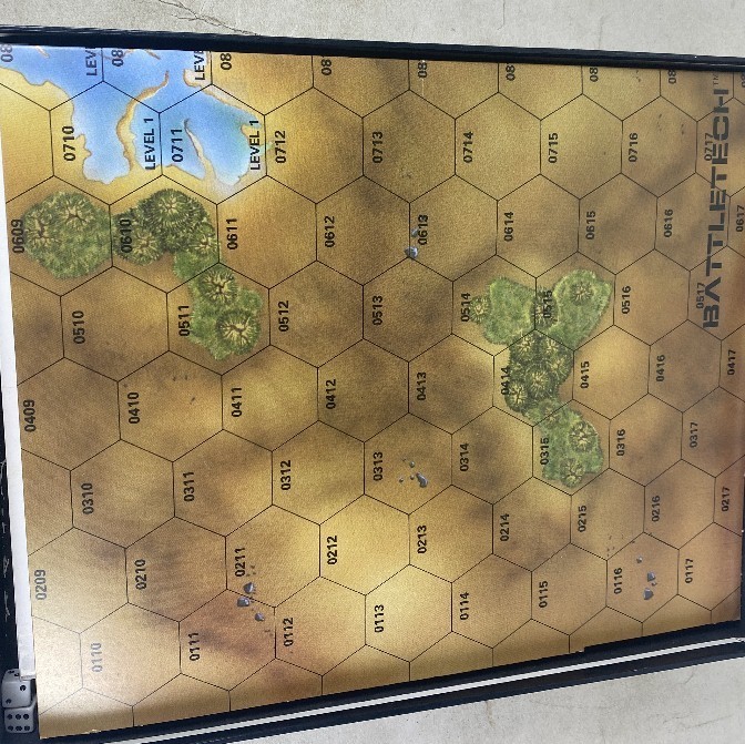 Vintage Battletech Armed Combat Game 1604 2nd Addition