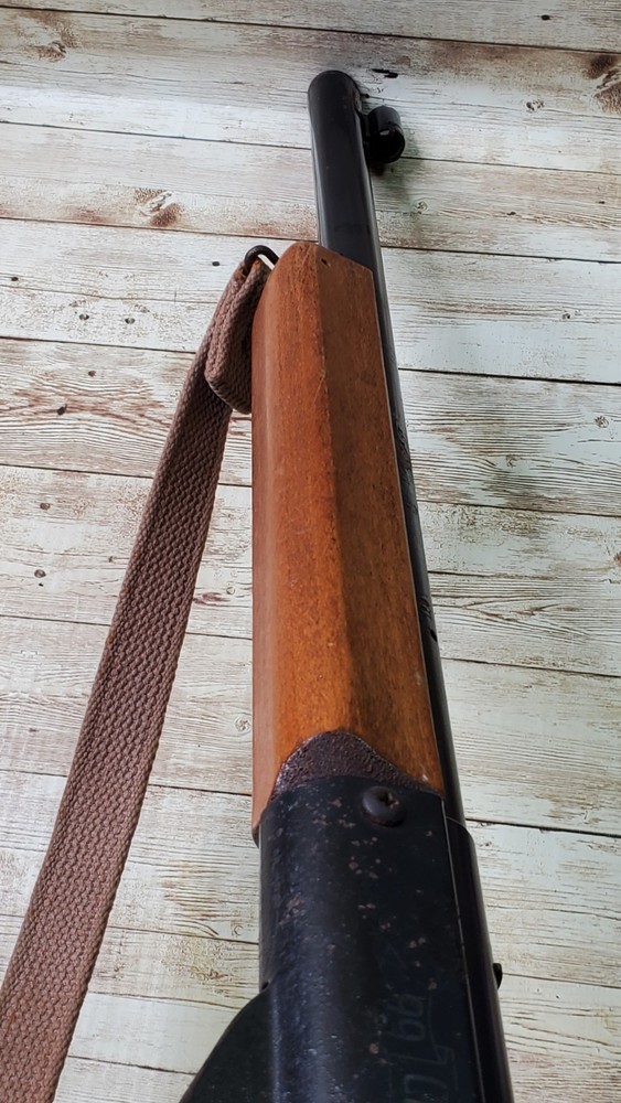 DAISY Model 99 Champion BB Gun ( Fully Working CONDITION)