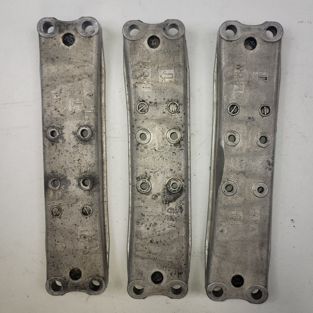 Lexus IS300 Automatic Transmission Mount Support Bracket