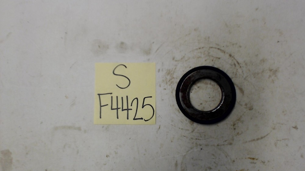 15702 / 190443M1 Seal