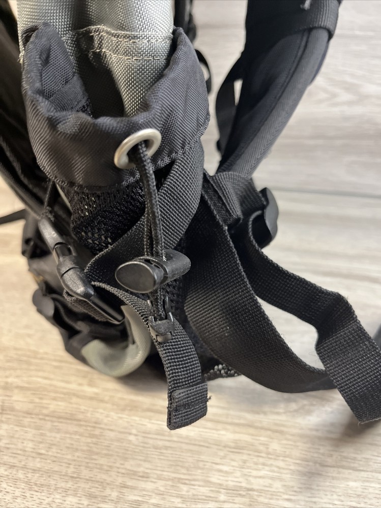 Ogio Recon Backpack Hiking Tek Spec Straps Pockets 2003 VGUC