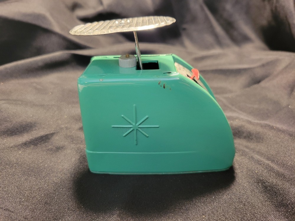 Vintage Chadwick Automatic Mail Scale