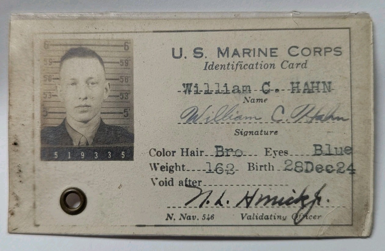 WW2 US Marine Corps Photo ID Card William C. Hahn 519335  XB