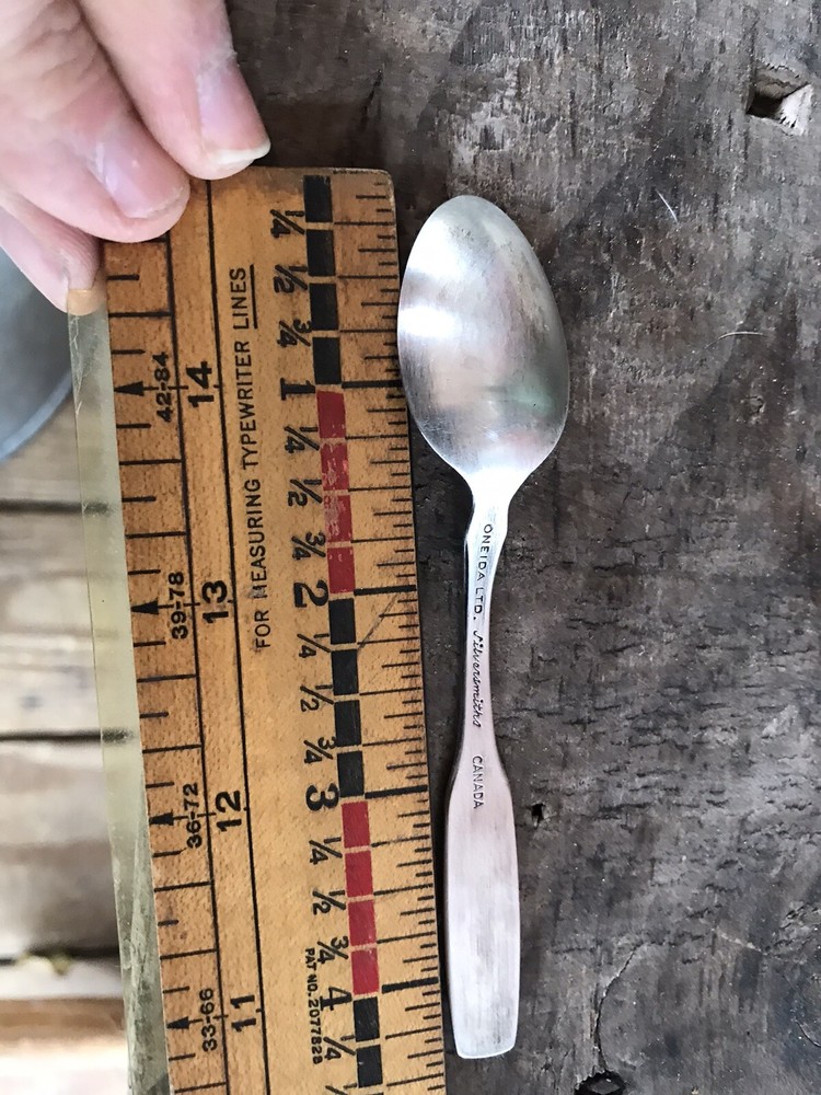 Souvenir Spoon Canada 🇨🇦 Oneida Silversmith 1867-1967