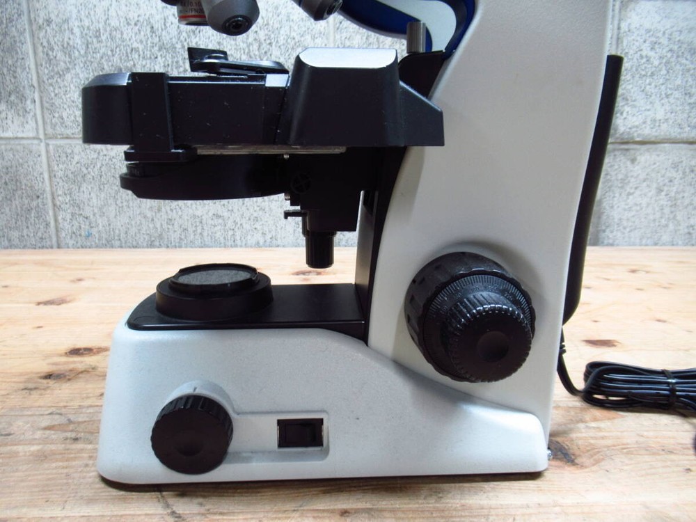 Olympus CX23 CX23LEDLFS2 Microscope Used Japan