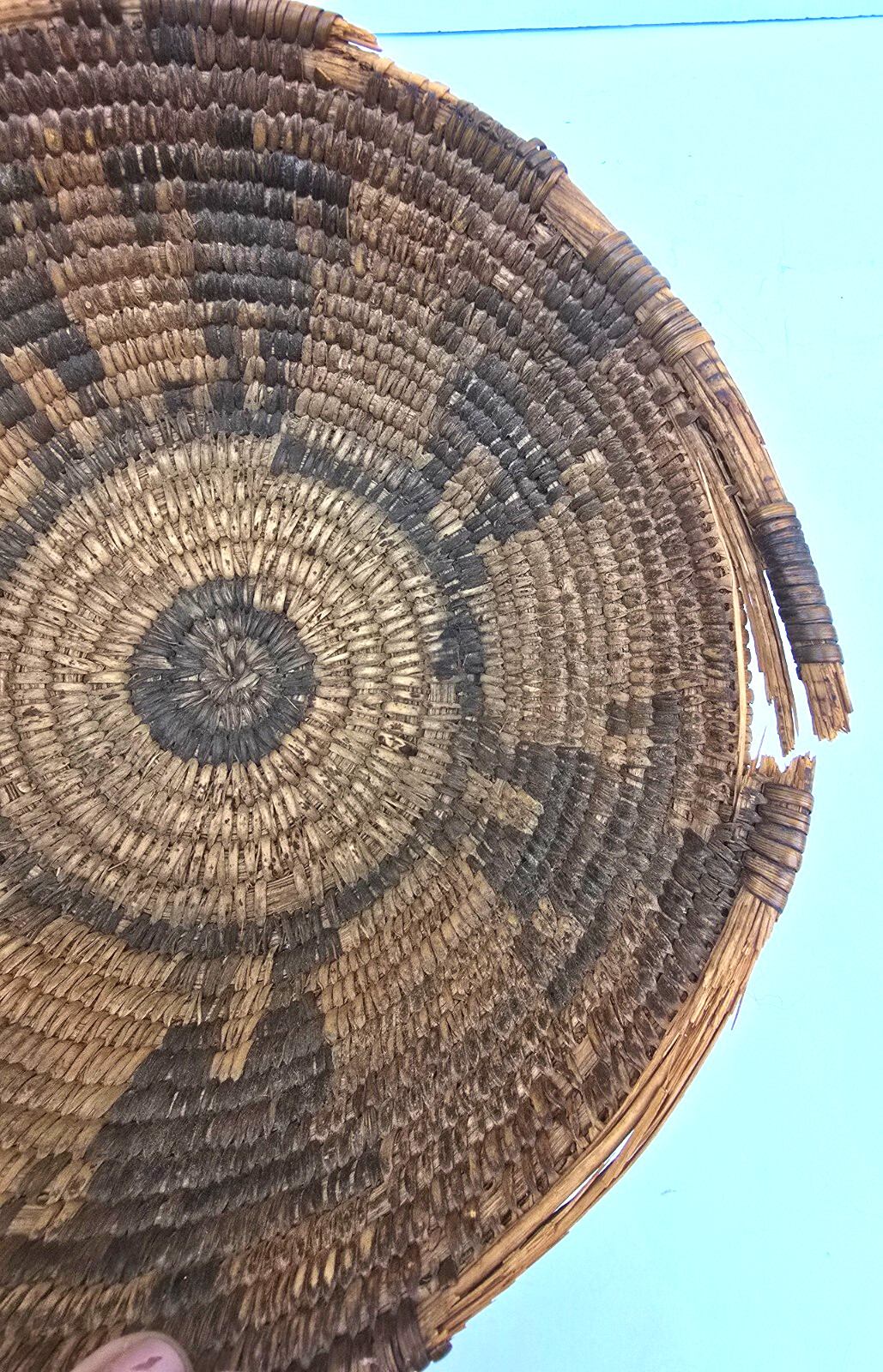 Apache Native American Figural Woven Handmade Basket w/ Human Figures